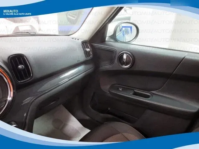 MINI Cooper D Countryman 2.0 150CV AUT EU6 foto 10