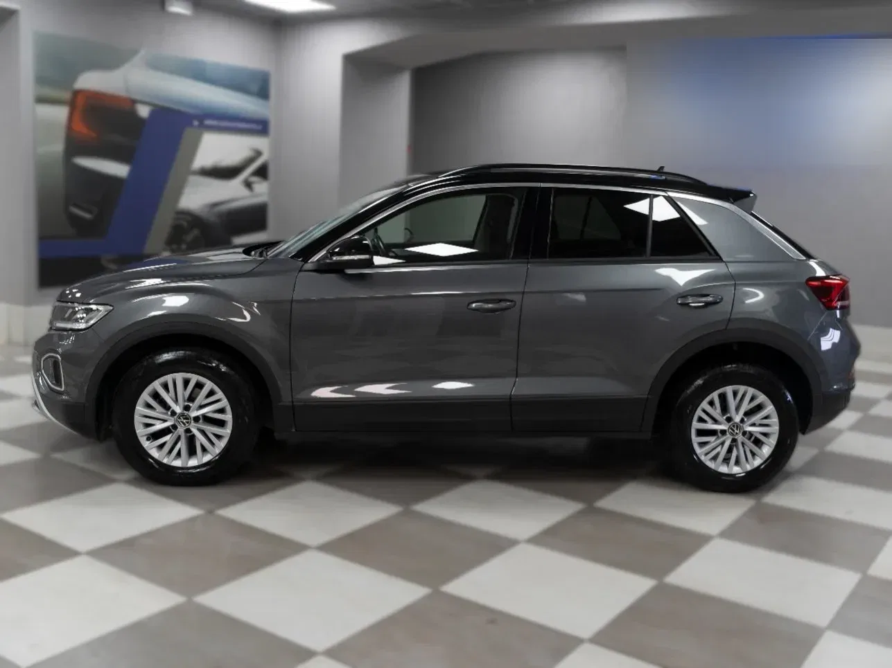Volkswagen T-Roc 1.5 TSI Life ACT 150CV foto 3