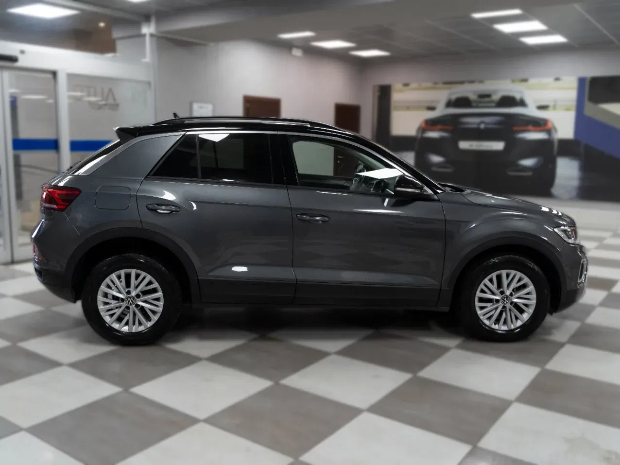 Volkswagen T-Roc 1.5 TSI Life ACT 150CV foto 6