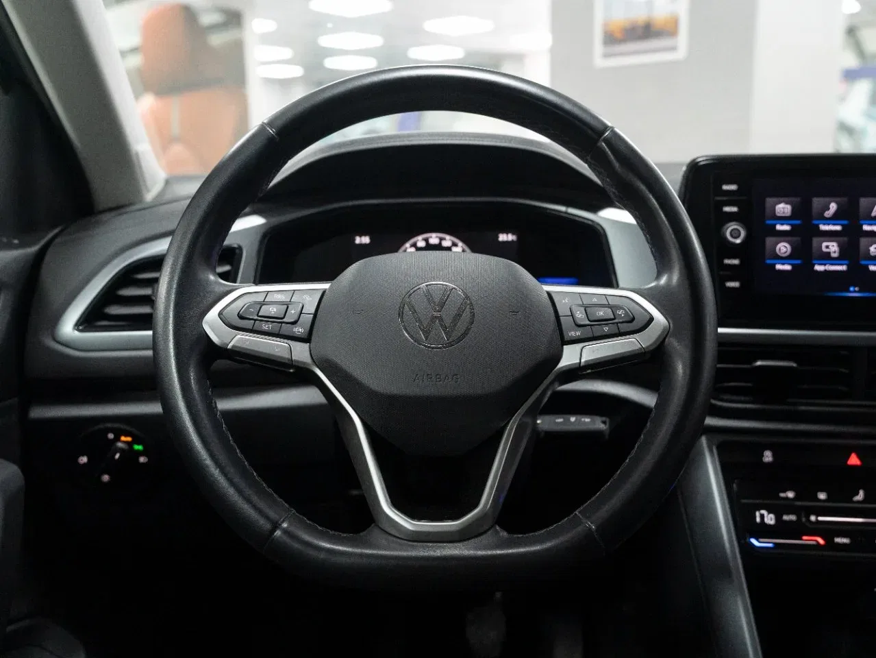 Volkswagen T-Roc 1.5 TSI Life ACT 150CV foto 12