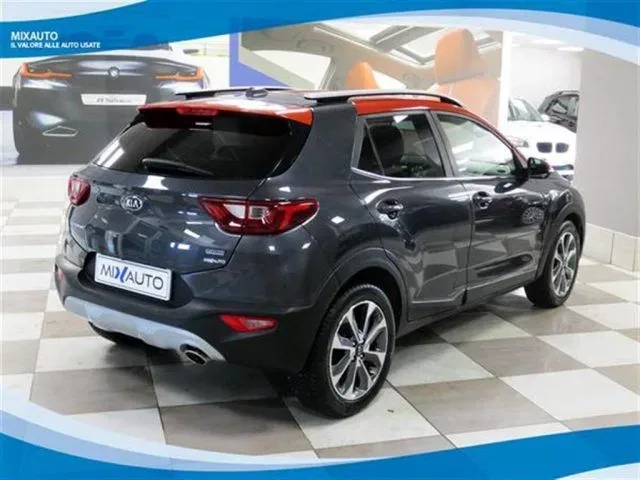 KIA Stonic 1.6 CRDI 110cv 2WD Style EU6B foto 2