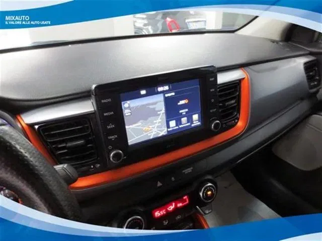 KIA Stonic 1.6 CRDI 110cv 2WD Style EU6B foto 5