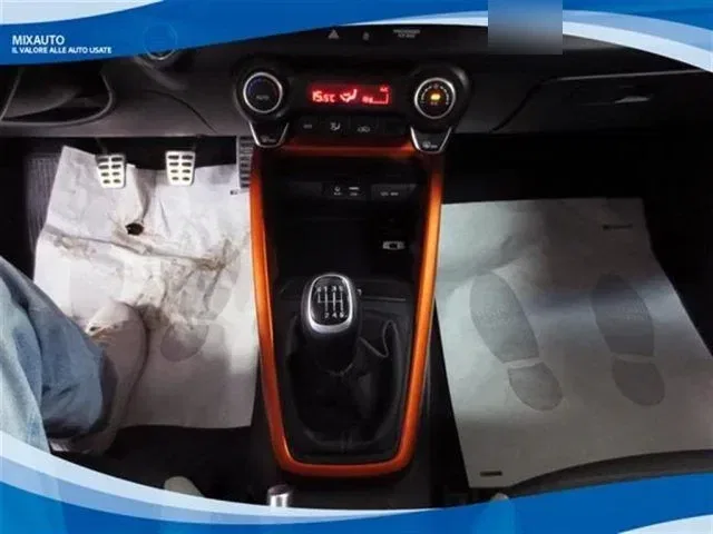 KIA Stonic 1.6 CRDI 110cv 2WD Style EU6B foto 7