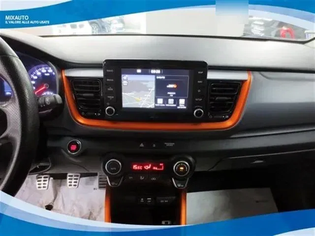 KIA Stonic 1.6 CRDI 110cv 2WD Style EU6B foto 6