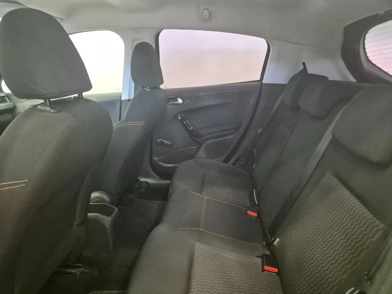 Peugeot 208 5p 1.2 puretech Active gpl 82cv - UNIPROPRIETARIO - NEOPATENTATI - Sens. park. - Cruise/Lim foto 33