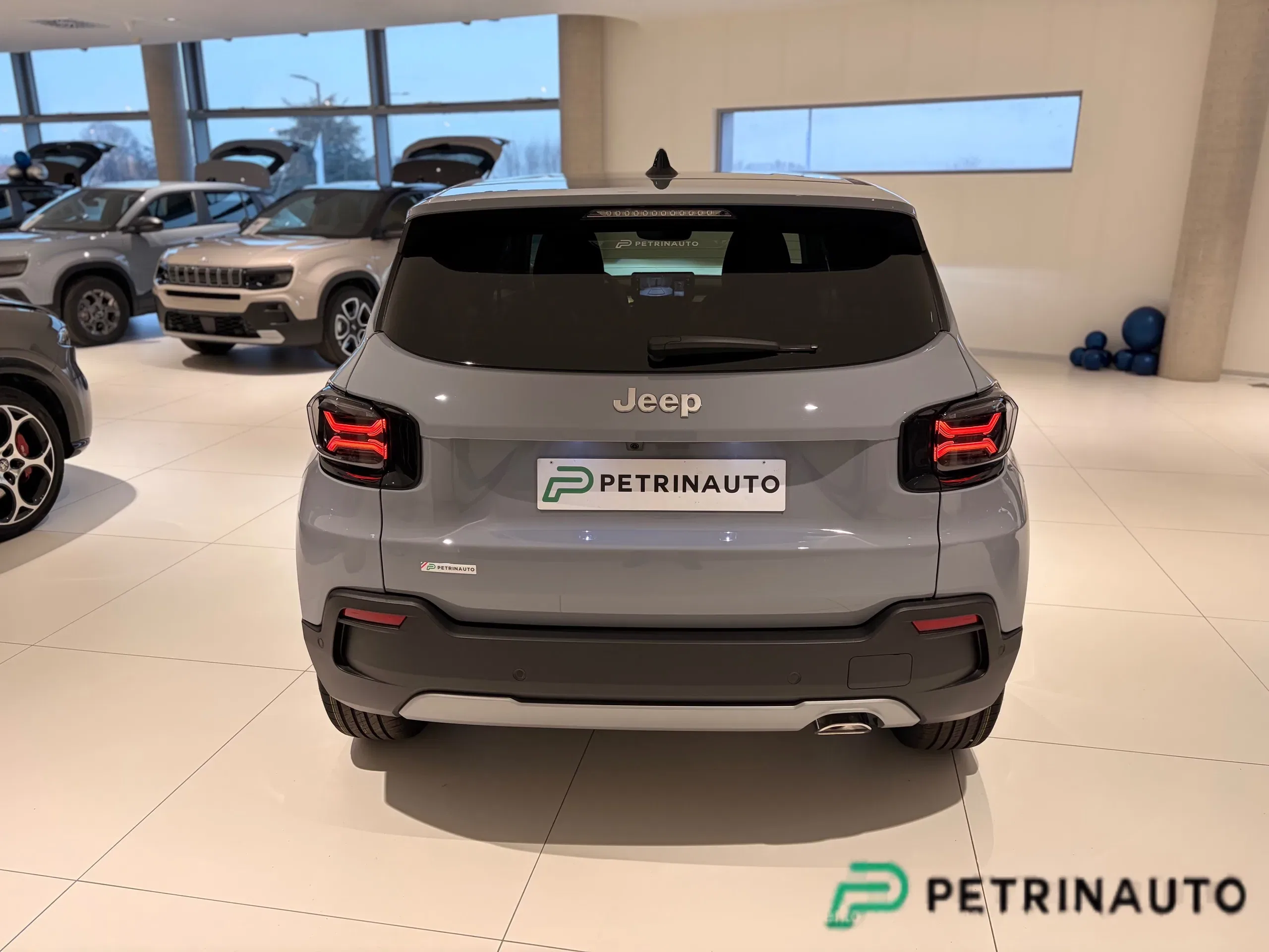 Jeep Avenger 1.2 turbo e-hybrid mhev Summit fwd 110cv edct6 KM0 NAZIONALE foto 7