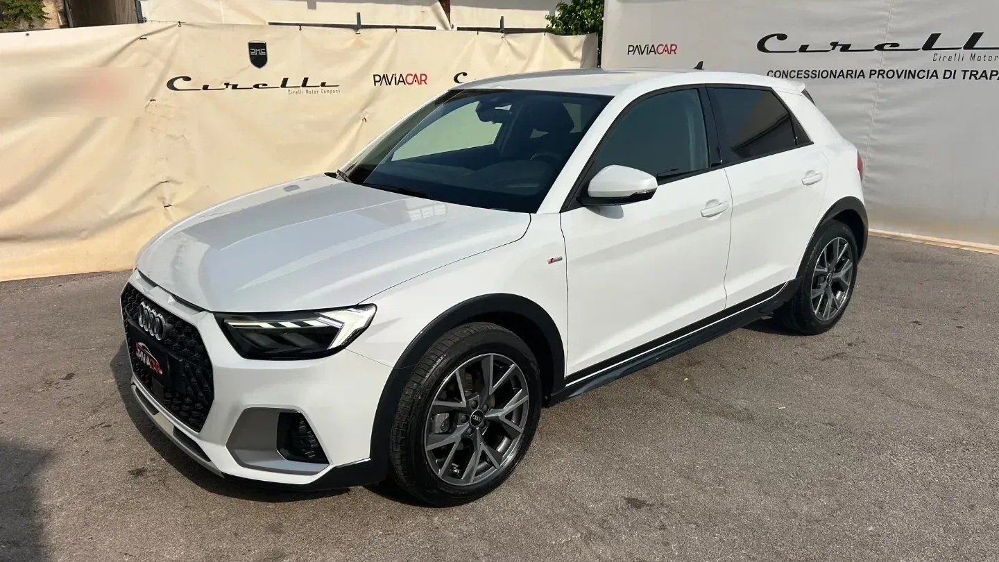 Audi A1 citycarver 30 TFSI S tronic Admired