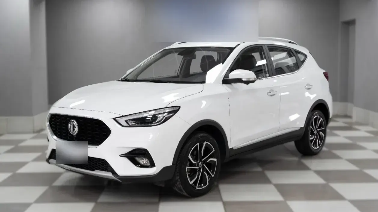 Mg ZS 1.5L 5MT Luxury