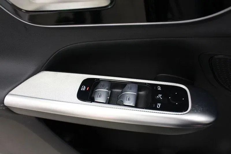 Mercedes-Benz GLC 300 de 4M PHEV AMG Line Premium Advanced foto 30