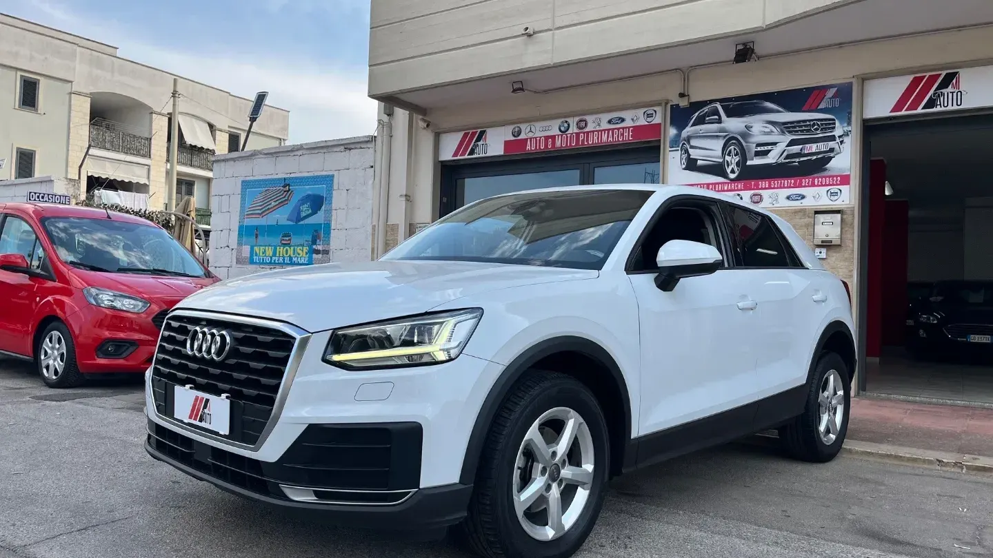 Audi Q2 30 TDI S tronic Business Design