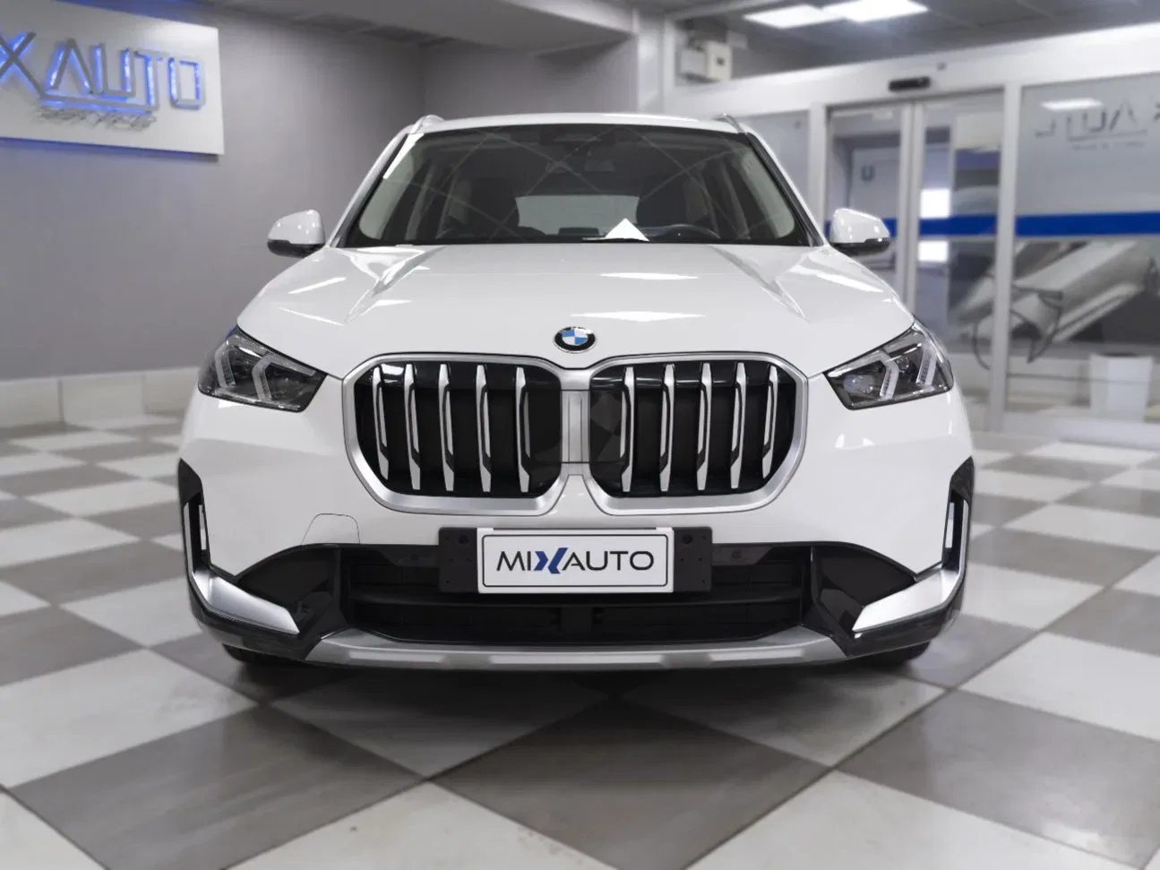 BMW X1 sDrive18d X-Line Auto foto 2