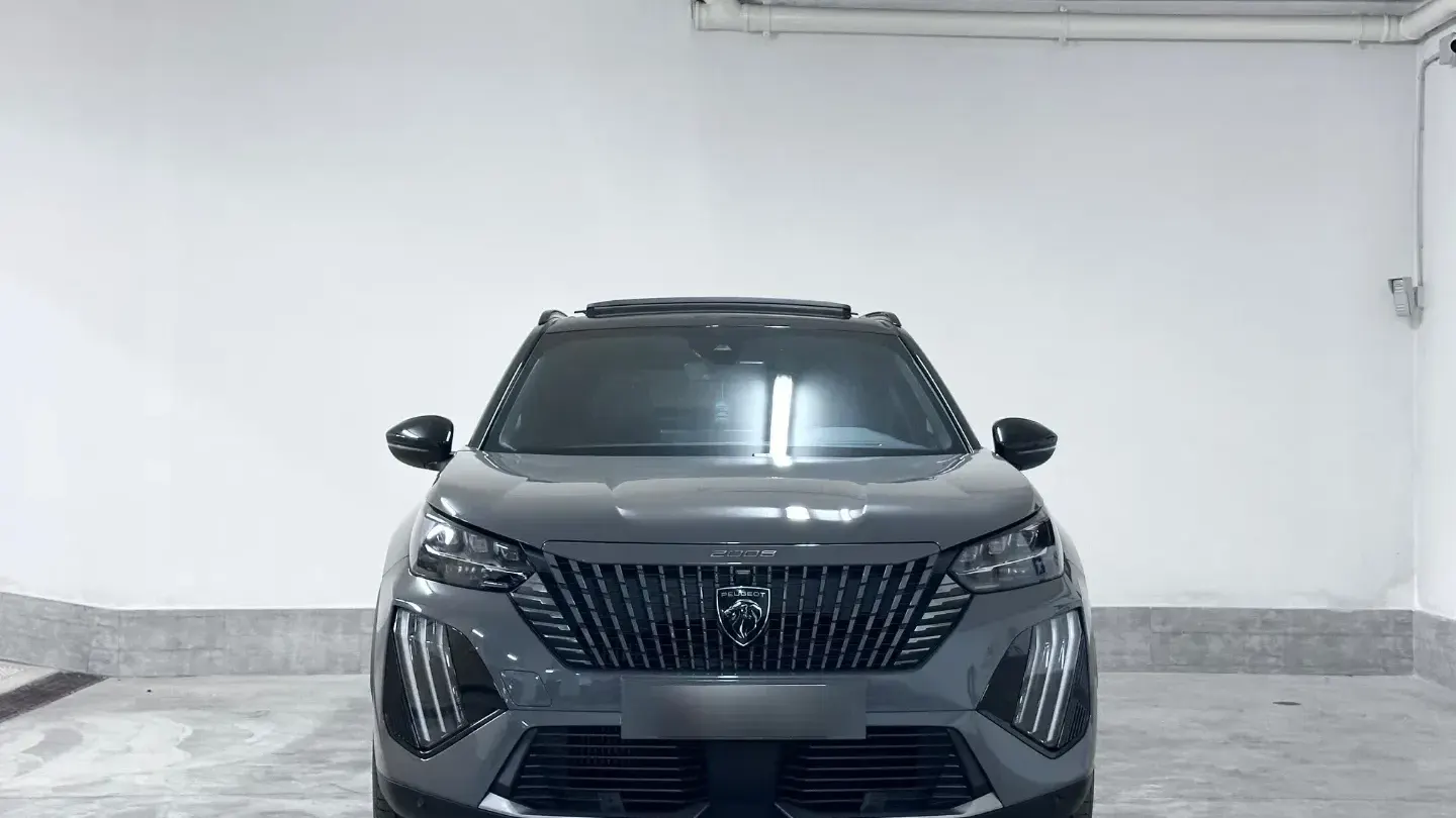 Peugeot 2008 BlueHDi 130 S&S EAT8 GT
