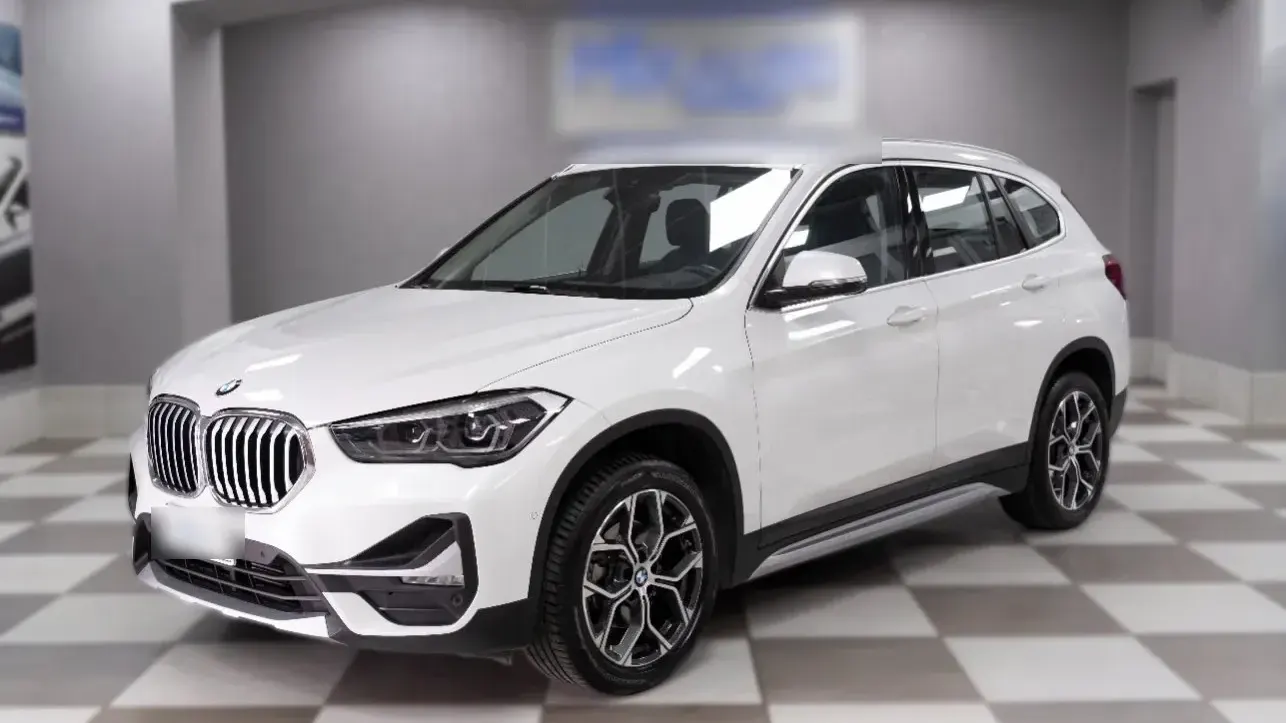 BMW X1 sDrive18i X-Line 136CV Auto