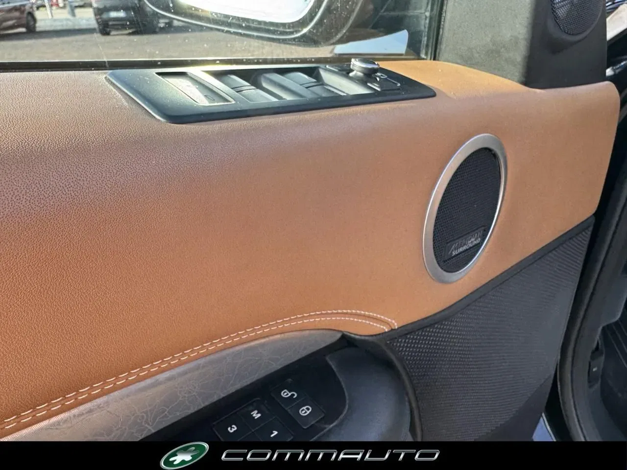 Land Rover Discovery 3.0 TD6 249 CV First Edition foto 13