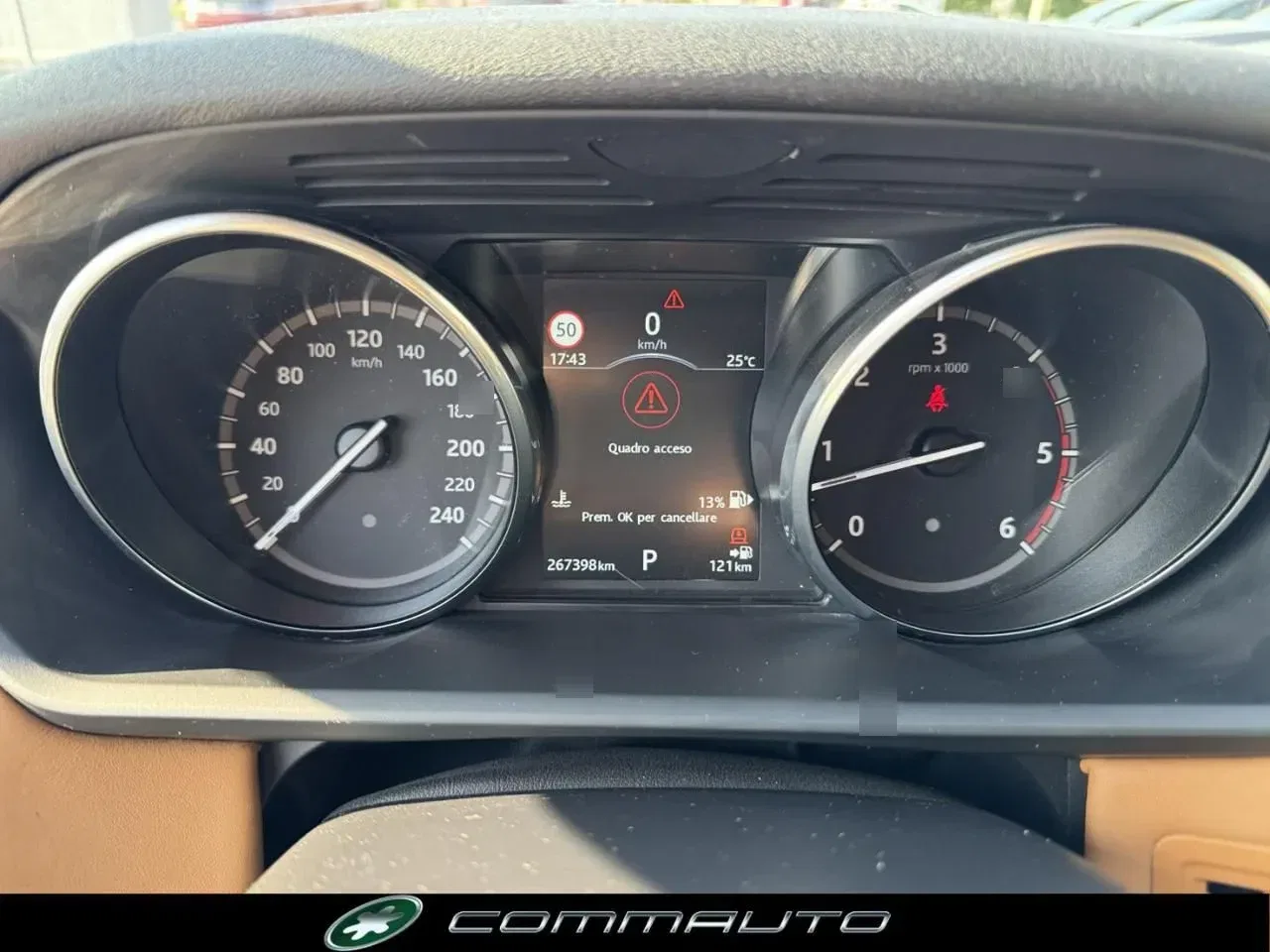 Land Rover Discovery 3.0 TD6 249 CV First Edition foto 19