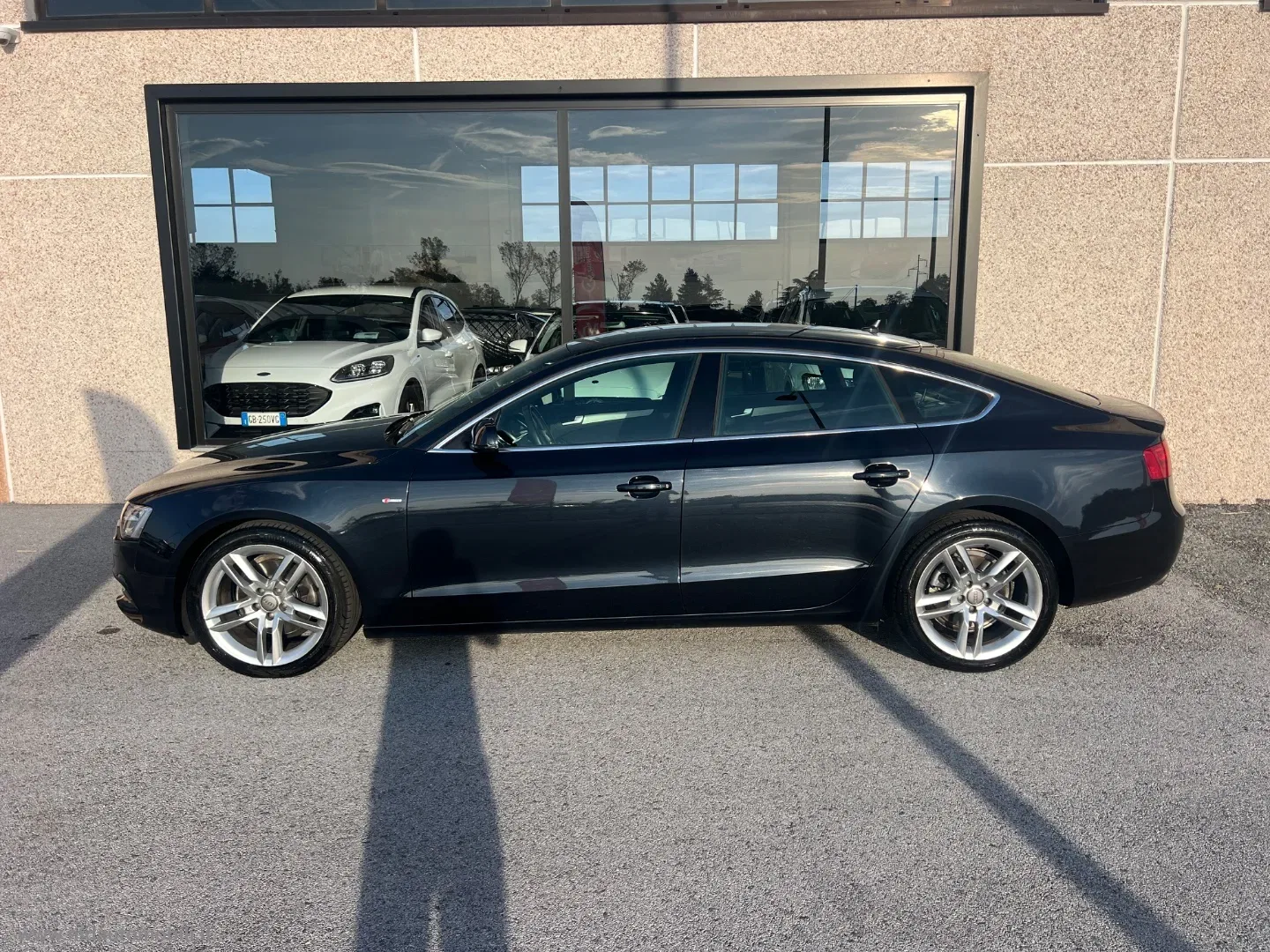 Audi A5 SPB 2.0 TDI 190CV cl.d S line edition S LINE INTERNO ESTERNO foto 6
