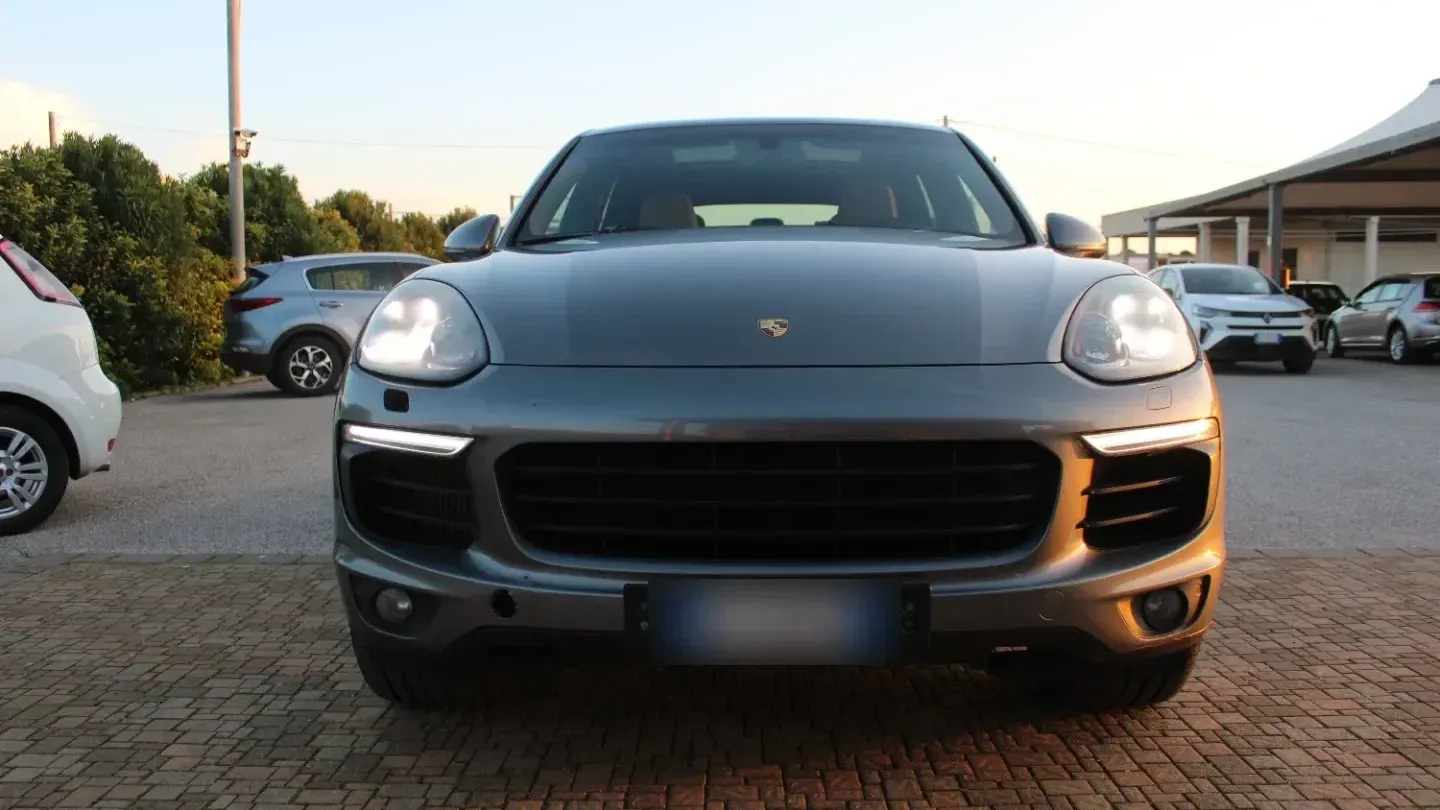 Porsche Cayenne 3.0 Diesel Platinum Edition