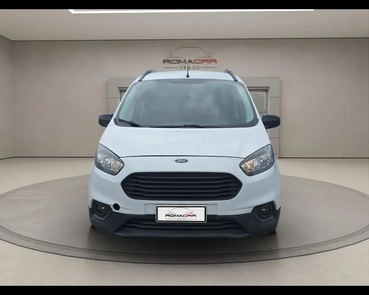 Ford Transit Courier 1.5 TDCi 75CV Van Trend foto 2