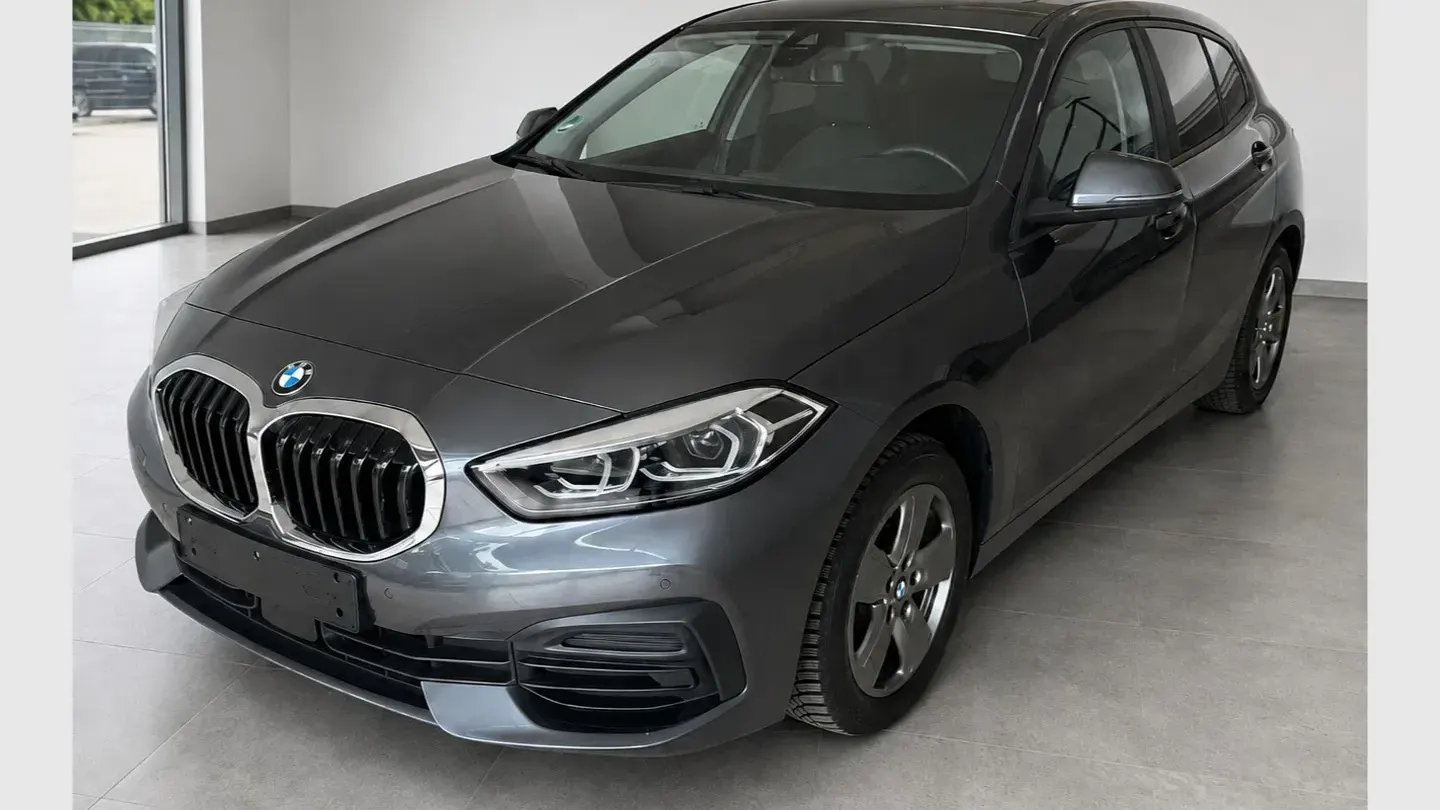 BMW 116d 5p. Business Advantage - 2020