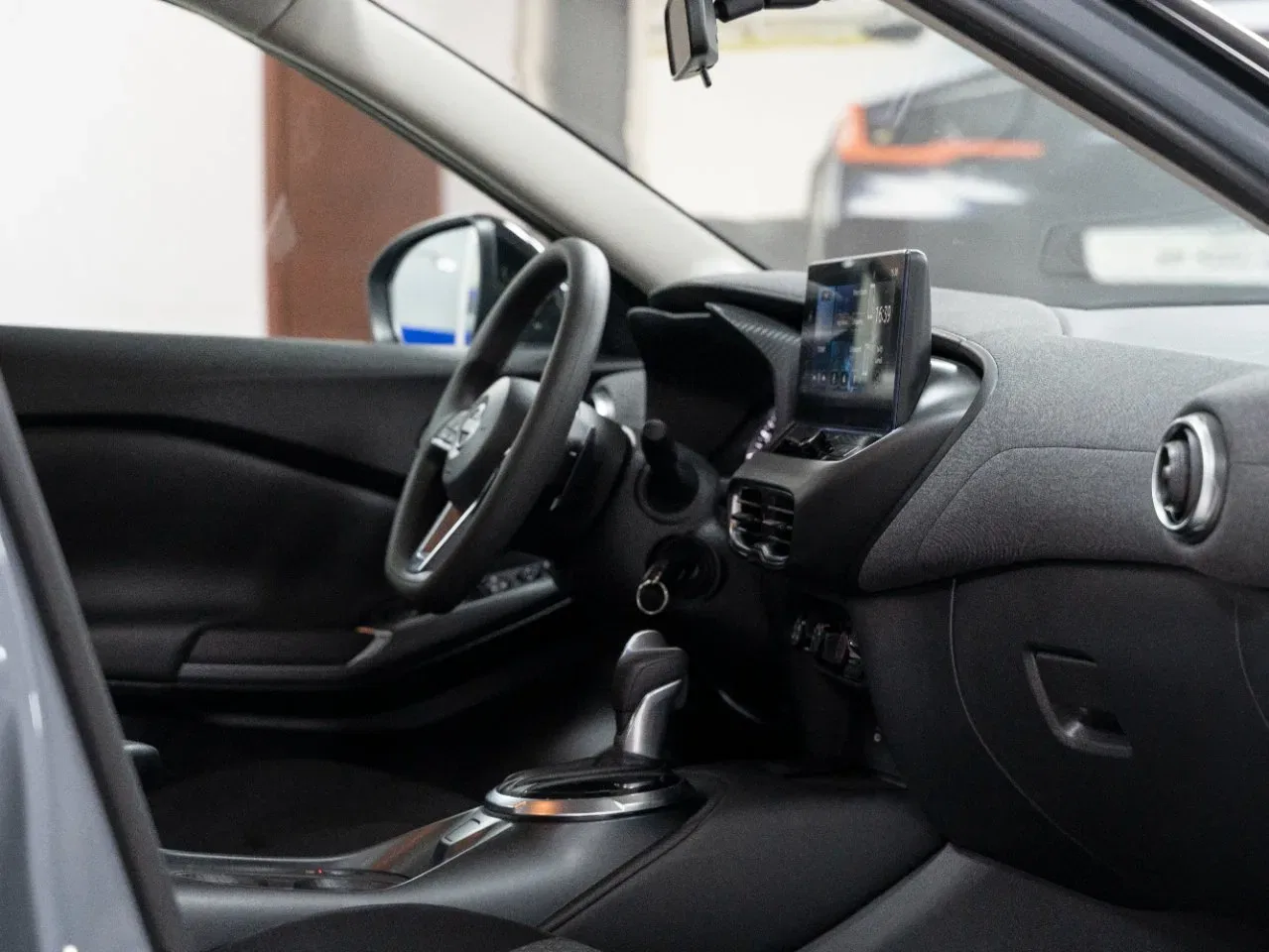 Nissan Juke 1.0 DIG-T Acenta 114CV DCT foto 17