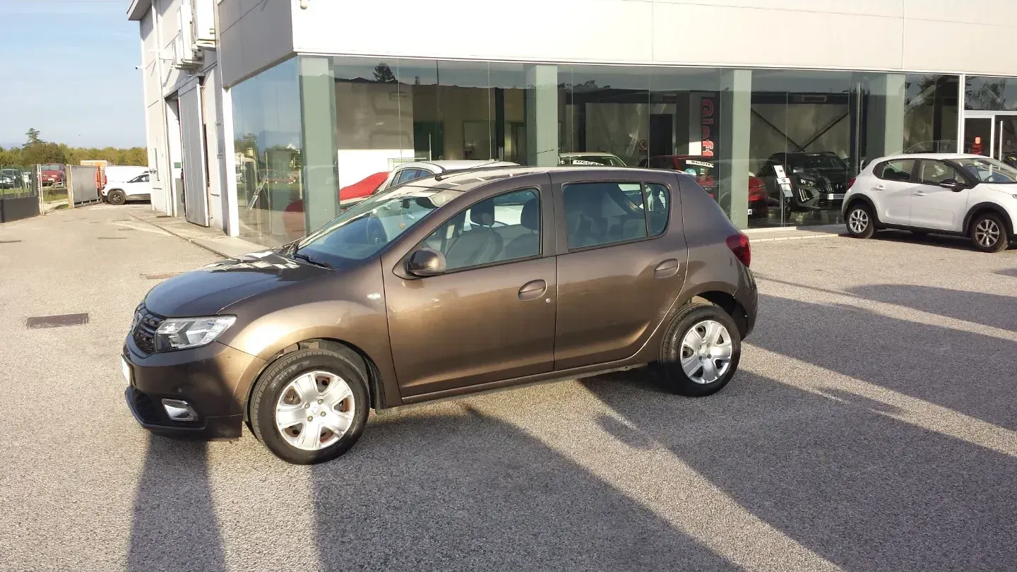 Dacia Sandero 1.0 SCe 12V 75 CV Lauréate