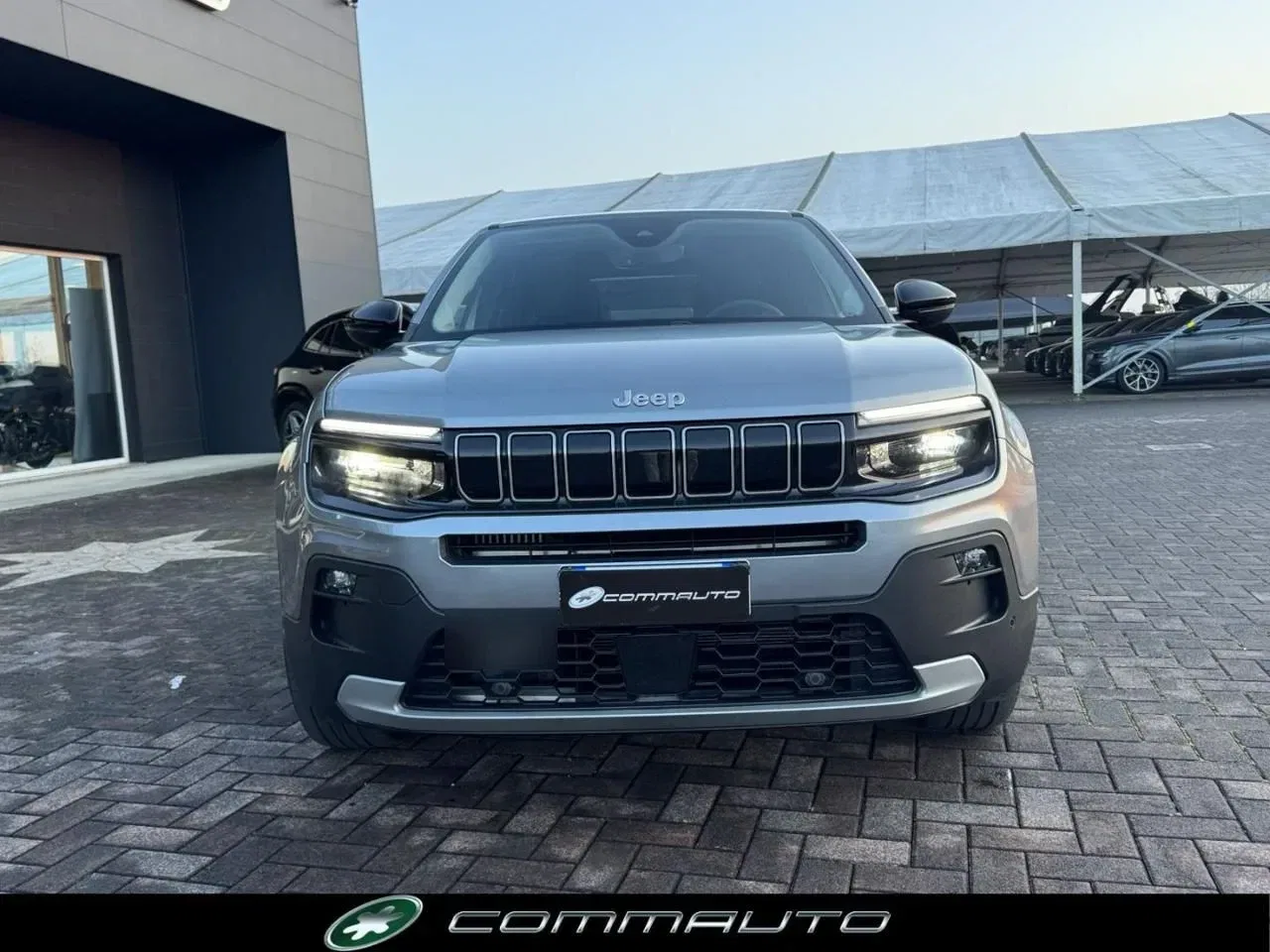 Jeep Avenger 1.2 Turbo 110 CV MHEV Summit foto 2