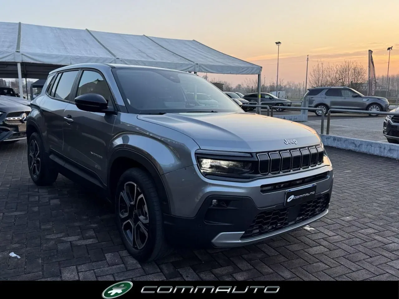 Jeep Avenger 1.2 Turbo 110 CV MHEV Summit foto 3