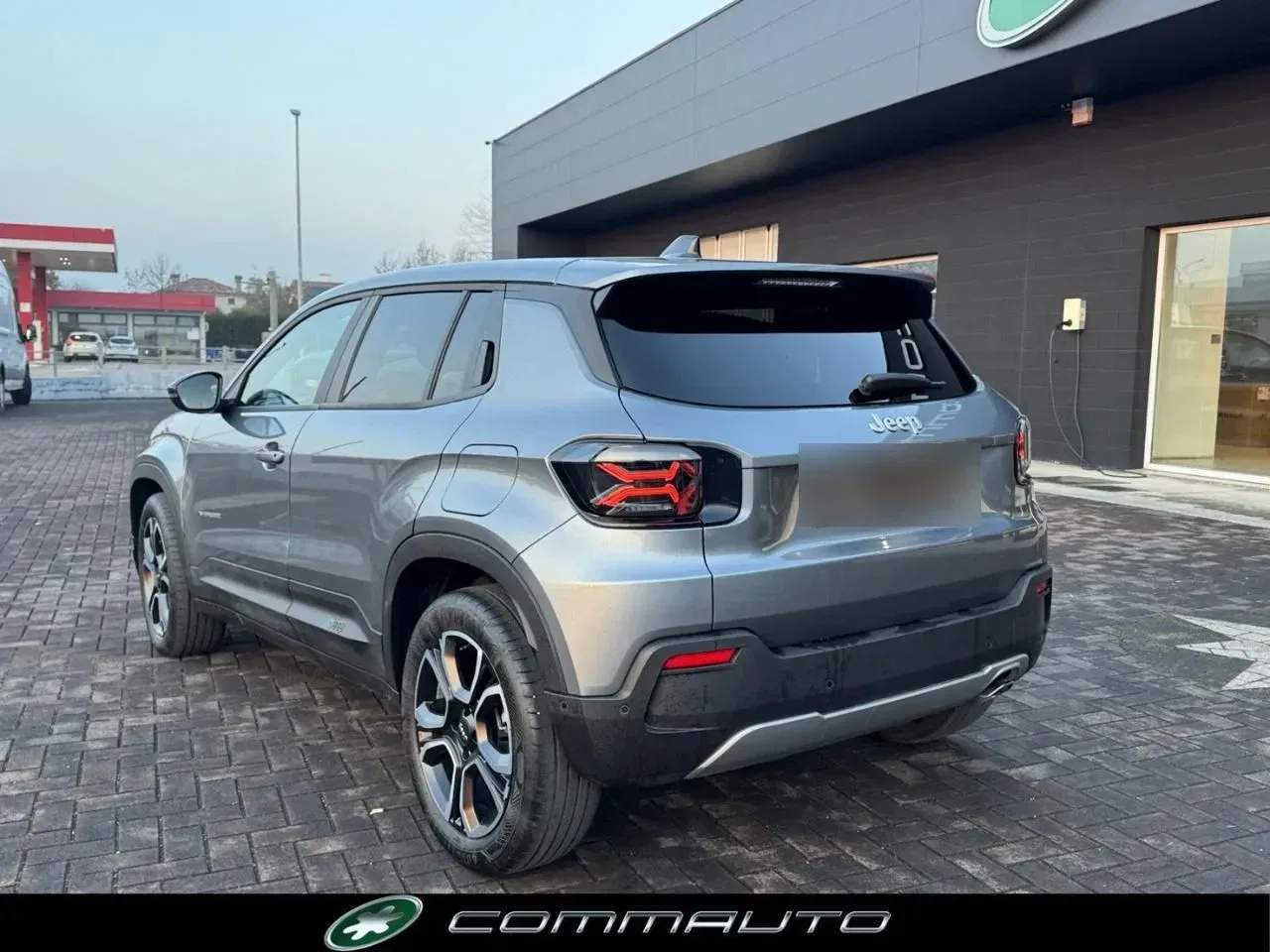 Jeep Avenger 1.2 Turbo 110 CV MHEV Summit foto 6