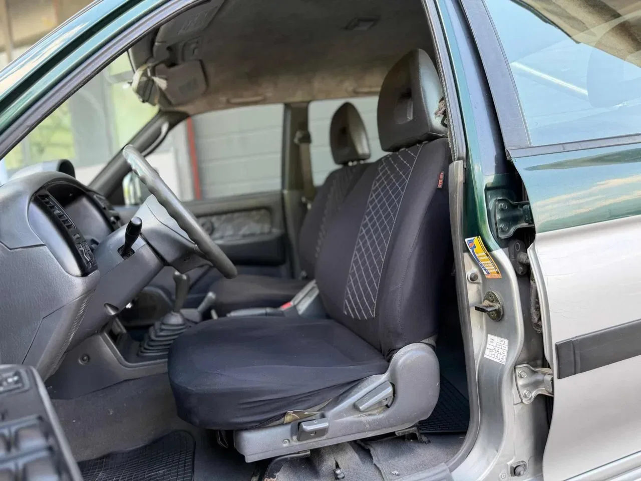Mitsubishi L200 2.5 TDI 4WD Double Cab Pup. GLS T. foto 6