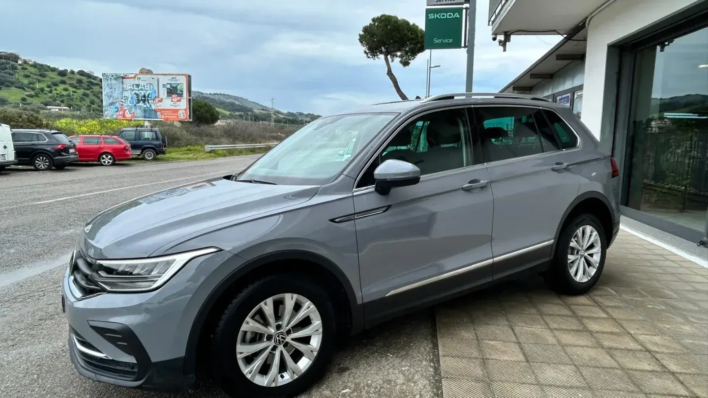 Volkswagen Tiguan 2.0 TDI 150CV SCR DSG Life PRONTA CONSEGNA