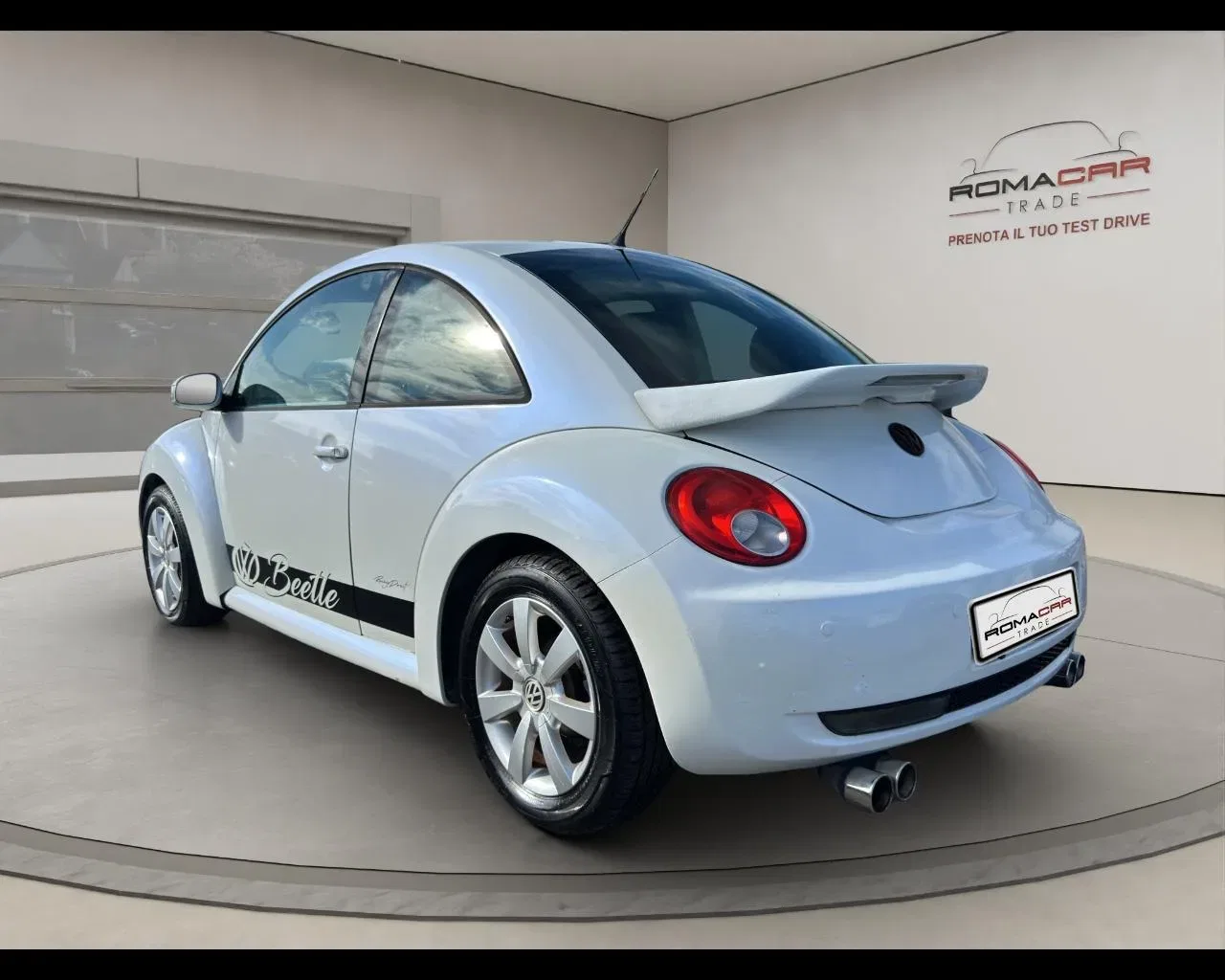 Volkswagen New Beetle 1.6 foto 5