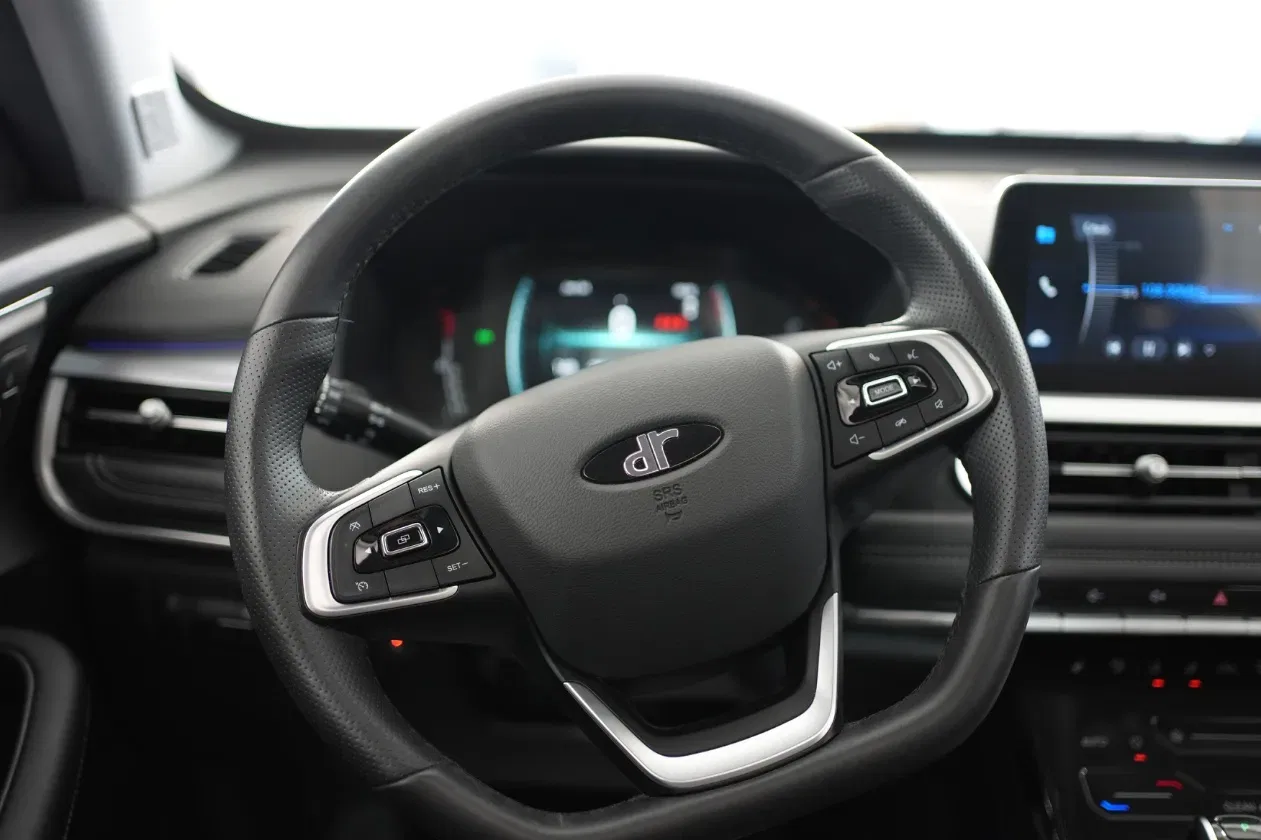 DR Automobiles DR6.0 1.5 Turbo CVT Bi-Fuel GPL + Tetto apribile foto 12