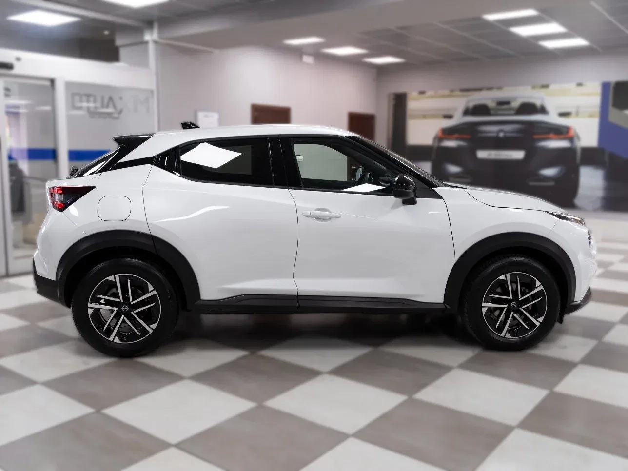 Nissan Juke 1.0 DIG-T N-Connecta 114CV DCT foto 6