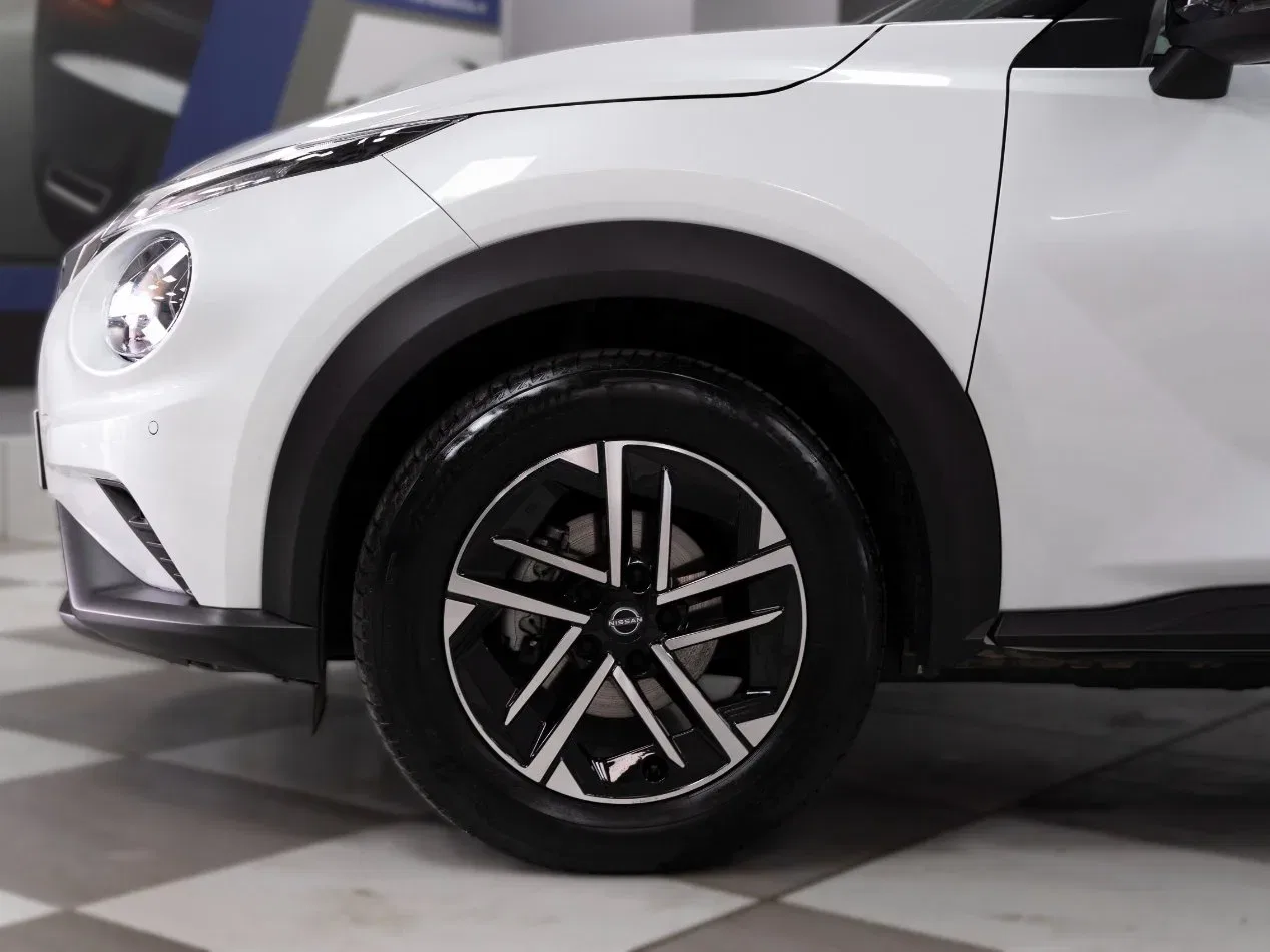 Nissan Juke 1.0 DIG-T N-Connecta 114CV DCT foto 8