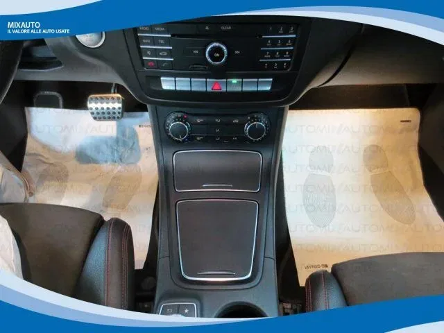 MERCEDES-BENZ B 200 D 4Matic Automatic Premium EU6B foto 7