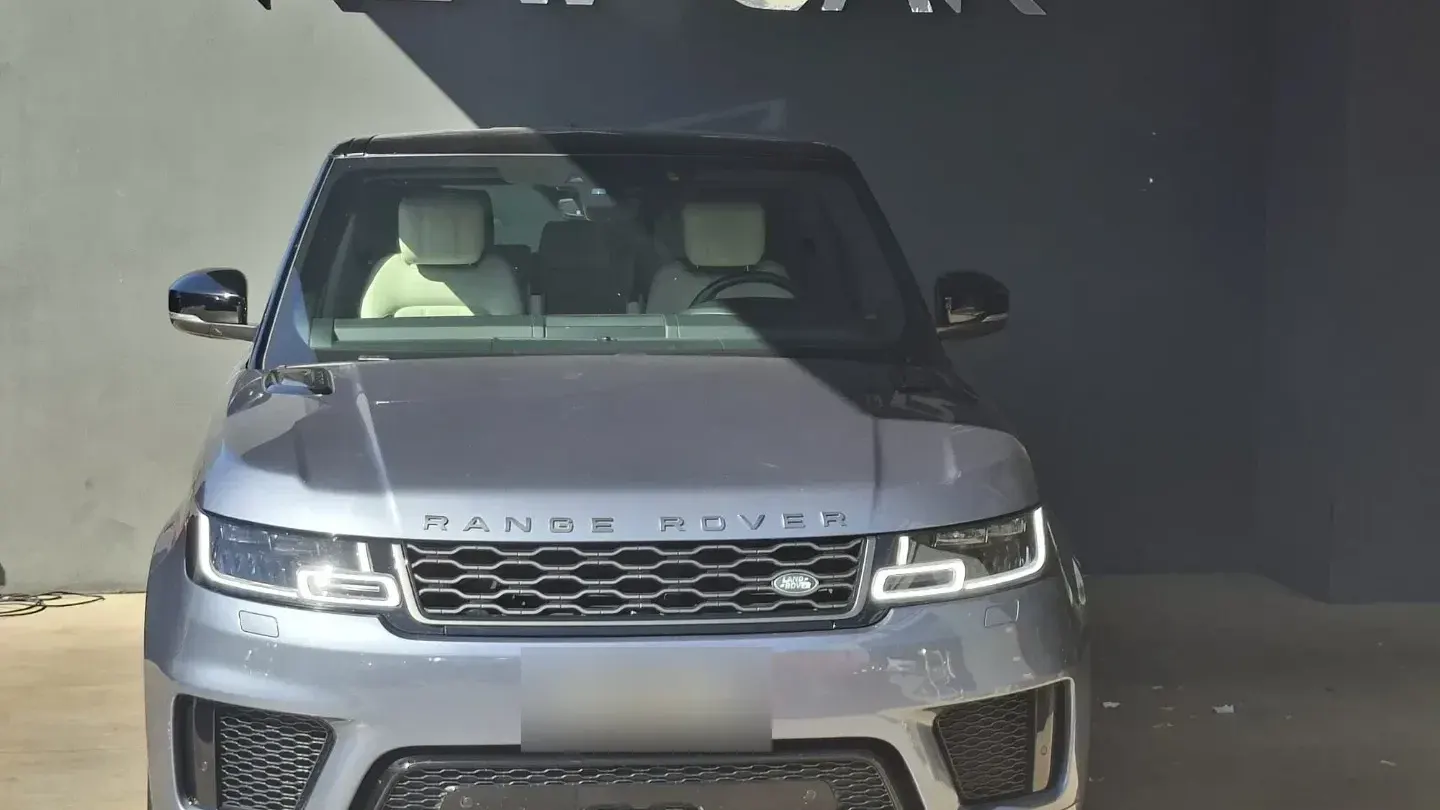 Land Rover Range Rover Sport 3.0 TDV6 HSE Dynamic