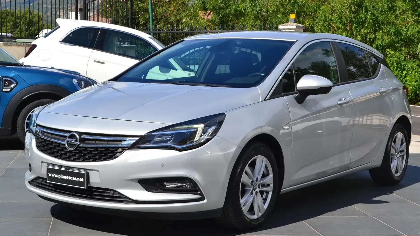 Opel Astra 1.6 CDTi 110 CV S&S 5p. Advance