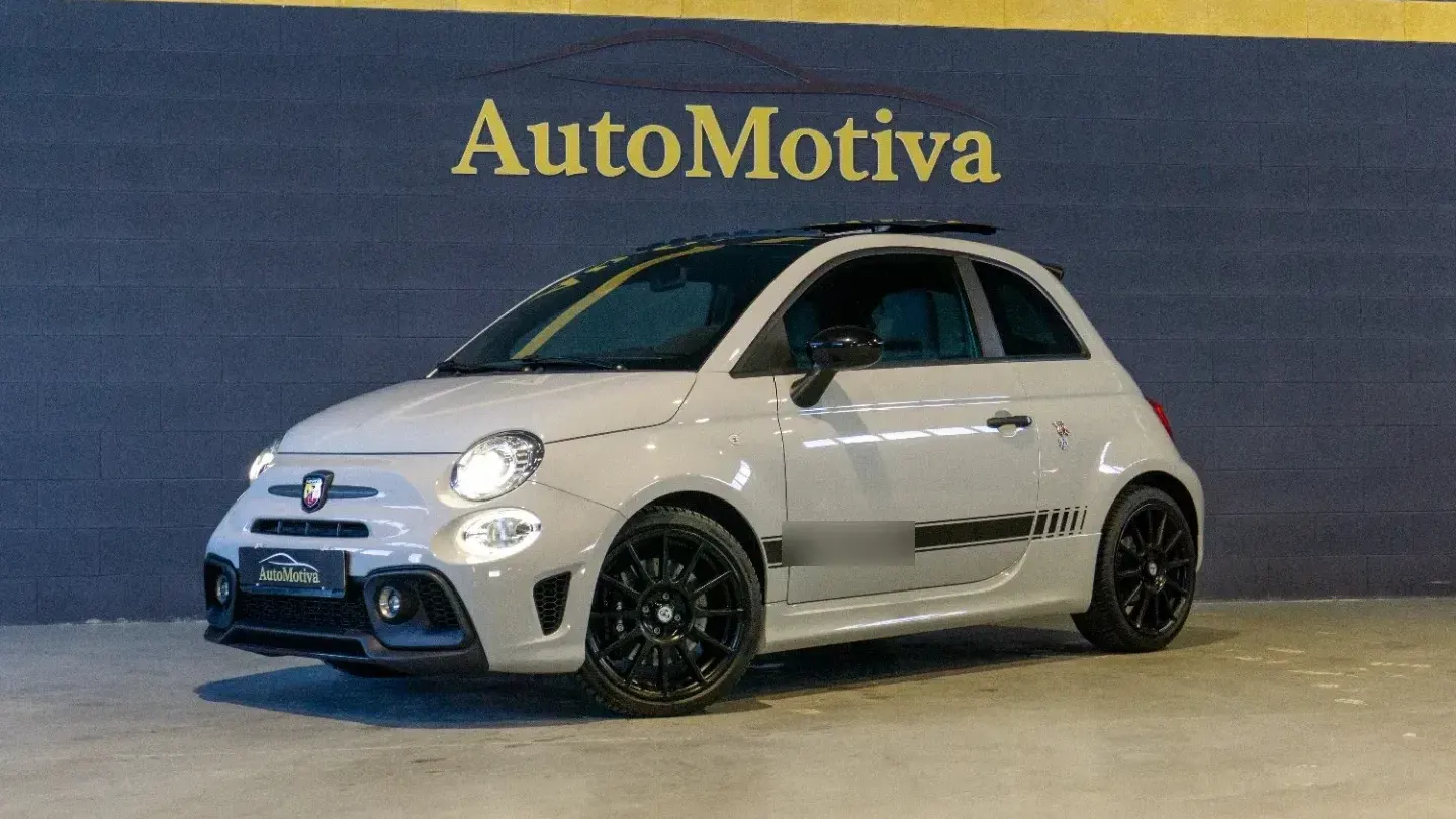 Abarth 595 1.4 Turbo T-Jet 180 CV Esseesse