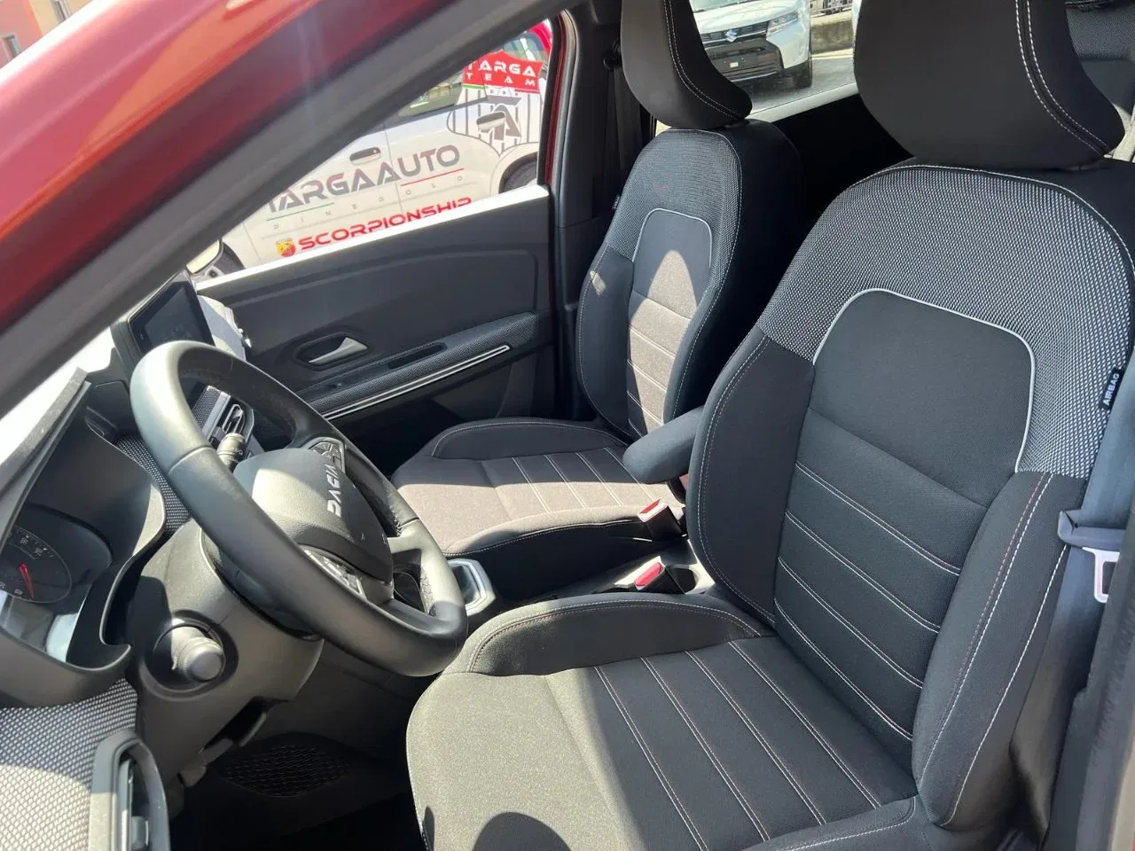 Dacia Jogger 1.0 tce Extreme Gpl 100cv foto 11