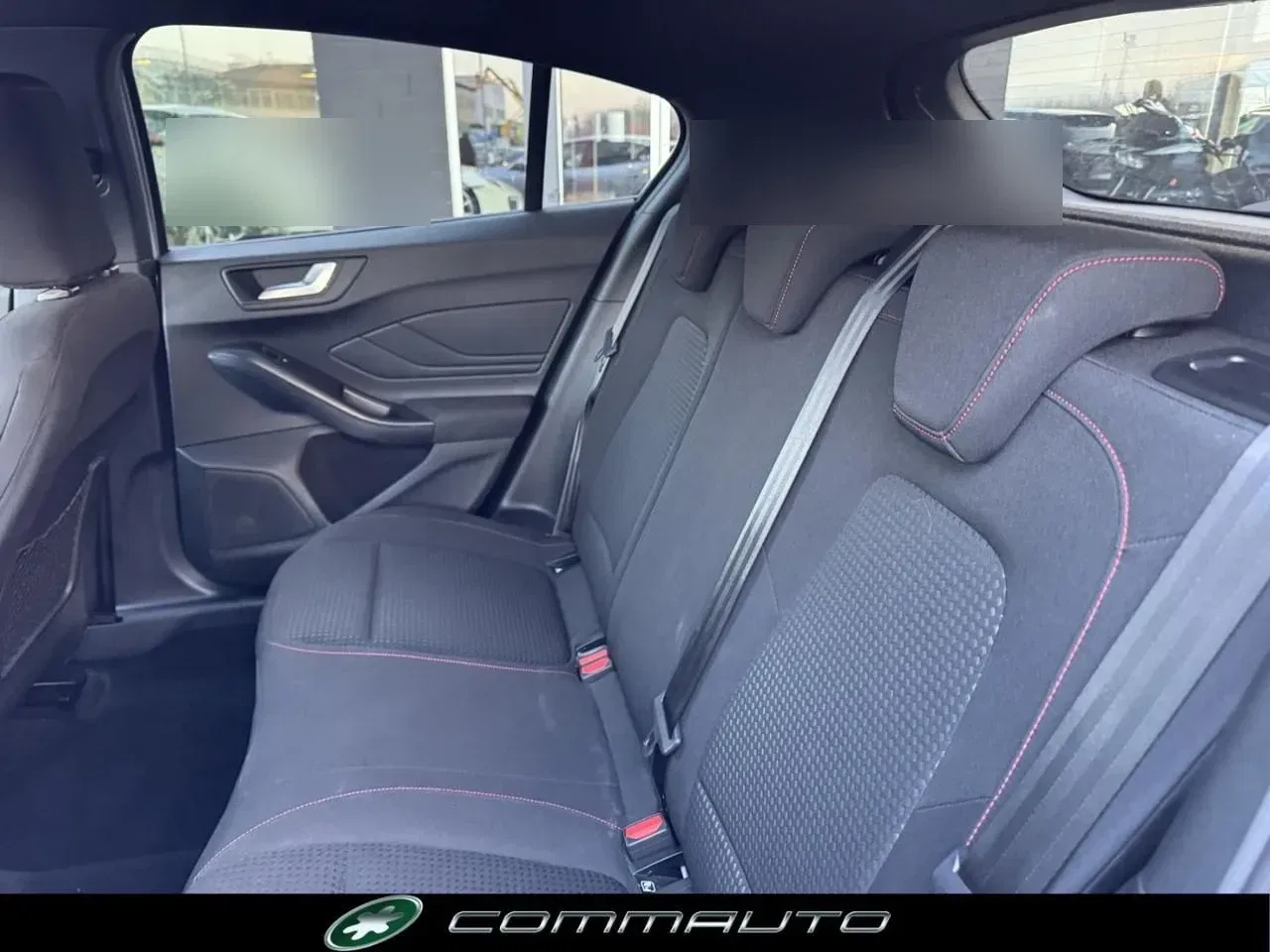 Ford Focus 1.5 EcoBlue 115 CV automatico 5p. ST-Line foto 23