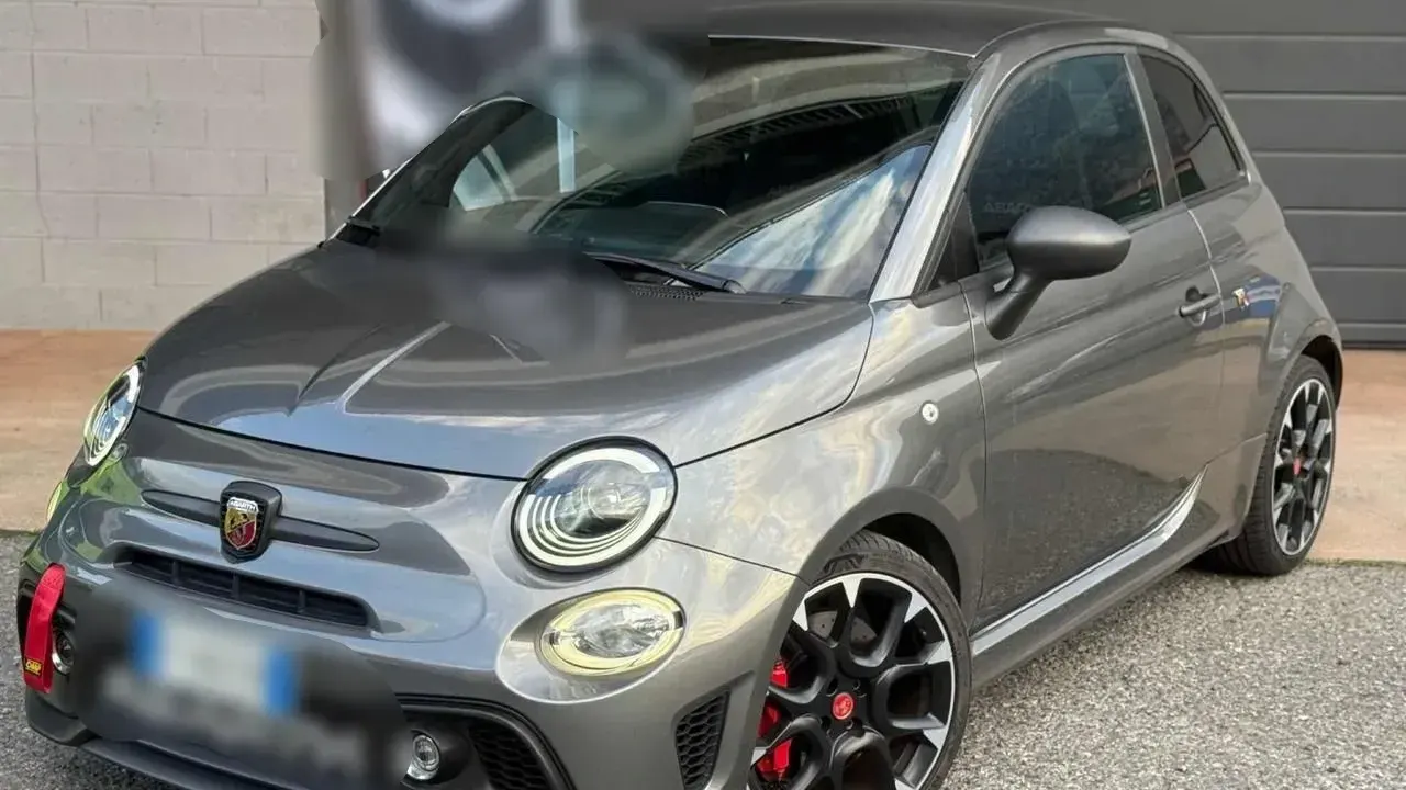 Abarth 595 1.4 Turbo T-Jet 180 CV Competizione