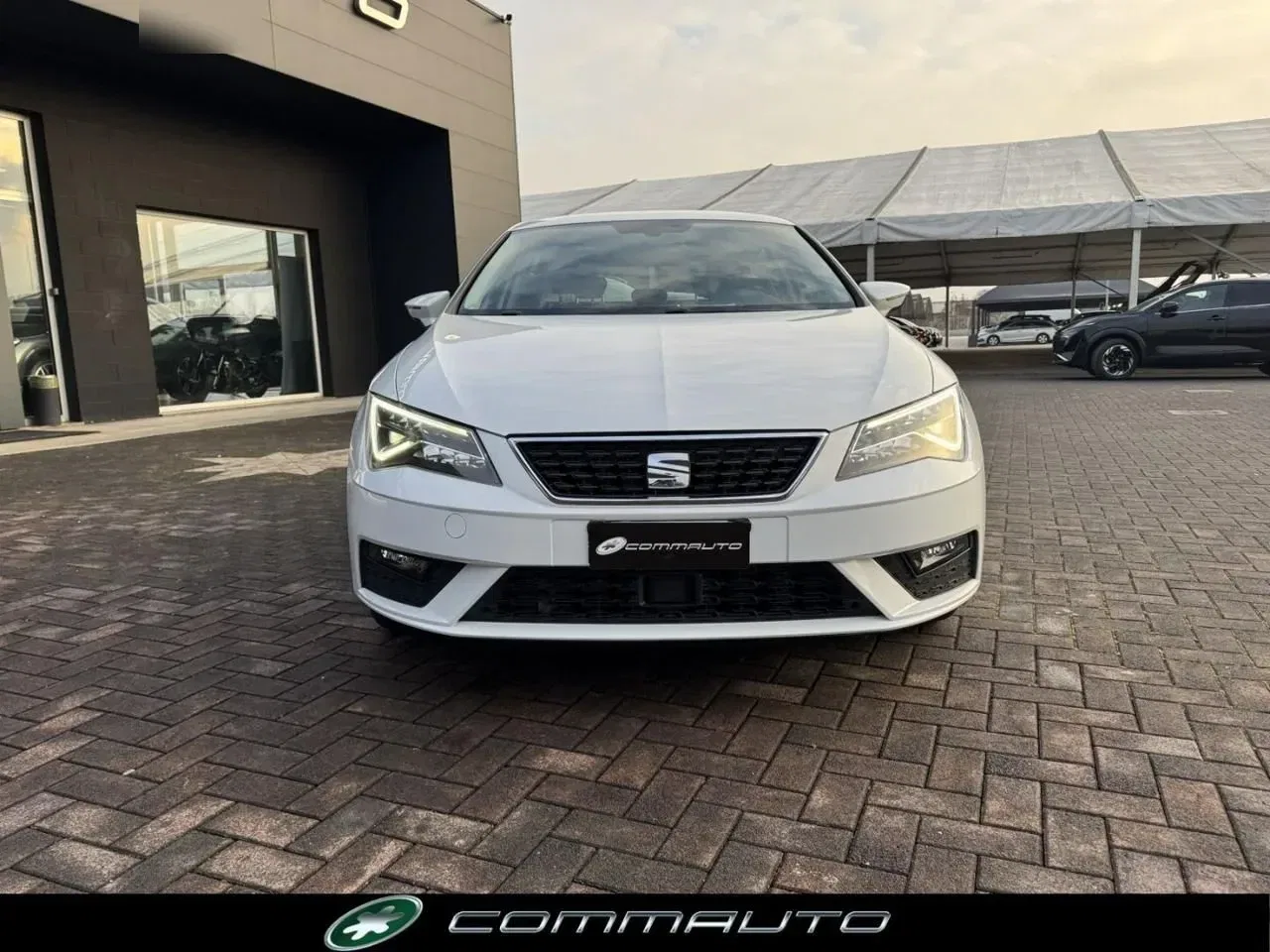 SEAT Leon 1.6 TDI 115 CV 5p. XCELLENCE foto 2