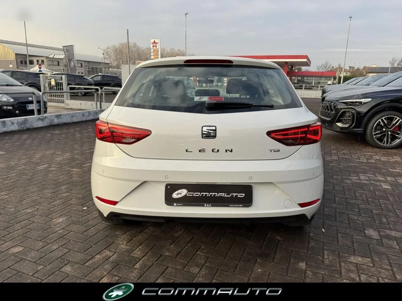 SEAT Leon 1.6 TDI 115 CV 5p. XCELLENCE foto 5