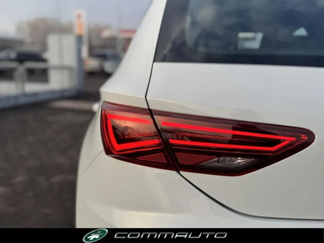 SEAT Leon 1.6 TDI 115 CV 5p. XCELLENCE foto 7