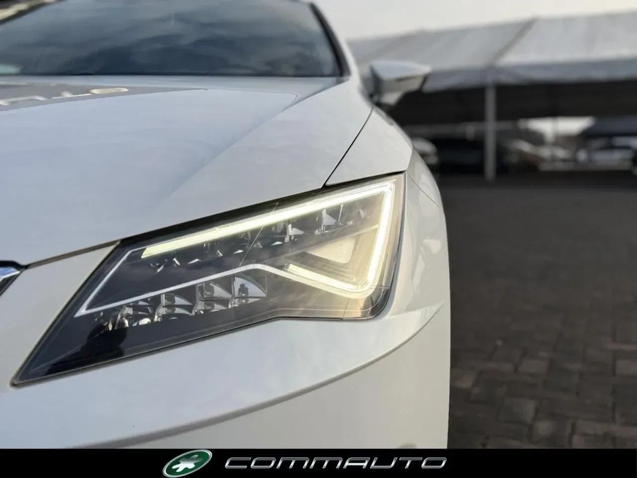SEAT Leon 1.6 TDI 115 CV 5p. XCELLENCE foto 10
