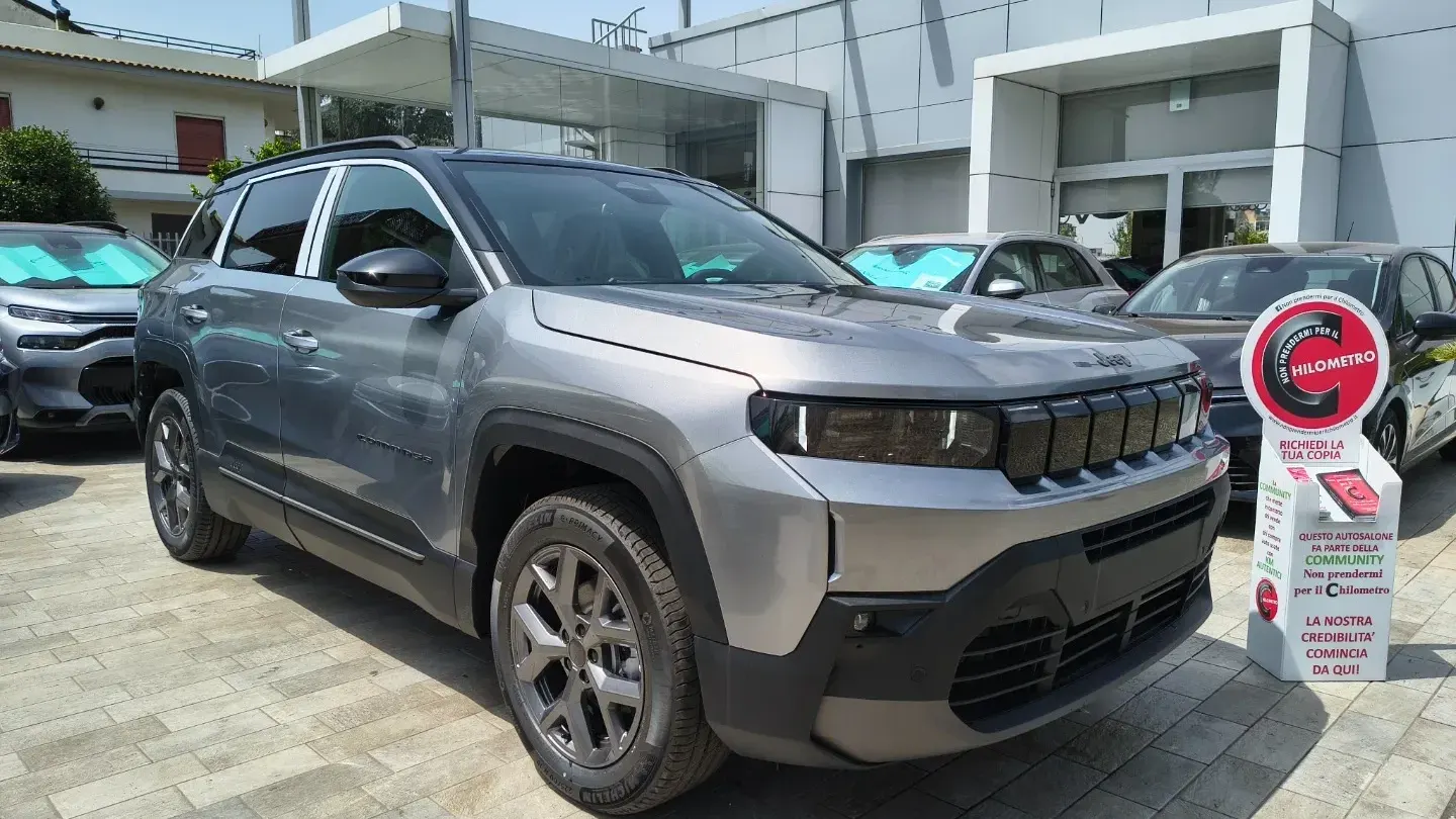 Jeep Compass 1.2 Turbo 48V Hybrid First Ed. KM 0