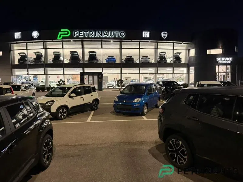 FIAT Panda 1.0 FireFly S&S Hybrid Pandina Cross 5 Posti Km.0 foto 25