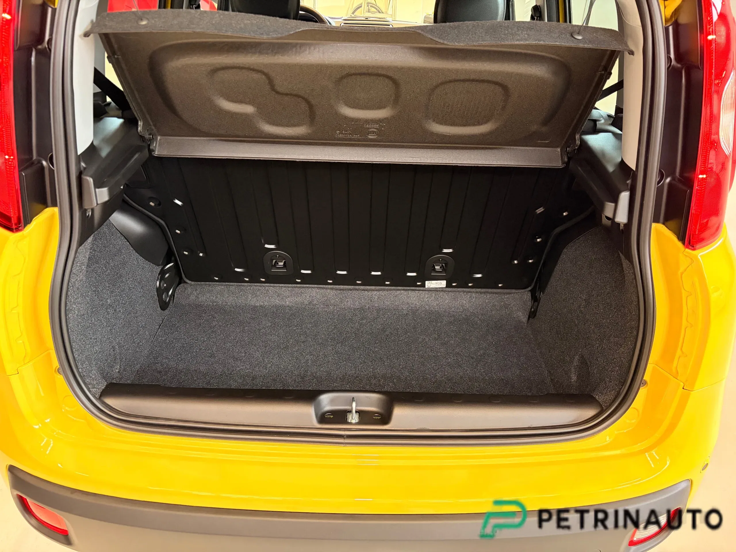 Fiat Panda Pandina 1.0 firefly hybrid Pop s&s 65cv Km.0 foto 21