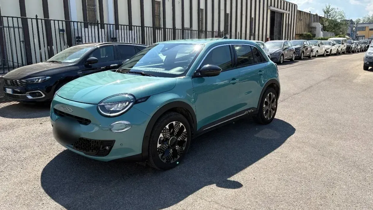 Fiat 600 PROMO 1.2 hybrid La Prima 110cv auto