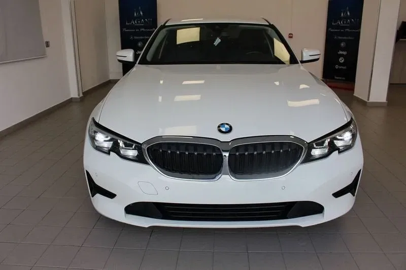 BMW 318 d Business Advantage foto 2